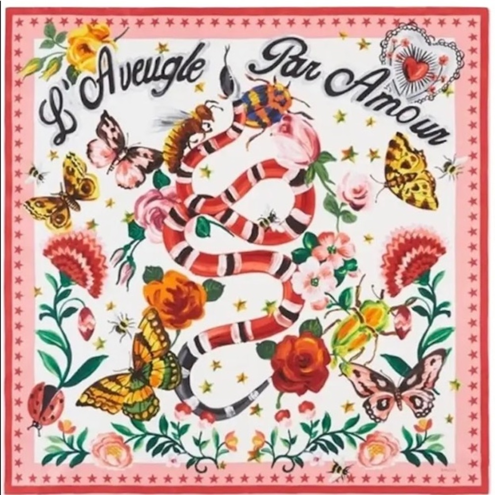 L’Aveugle par amour scarf
